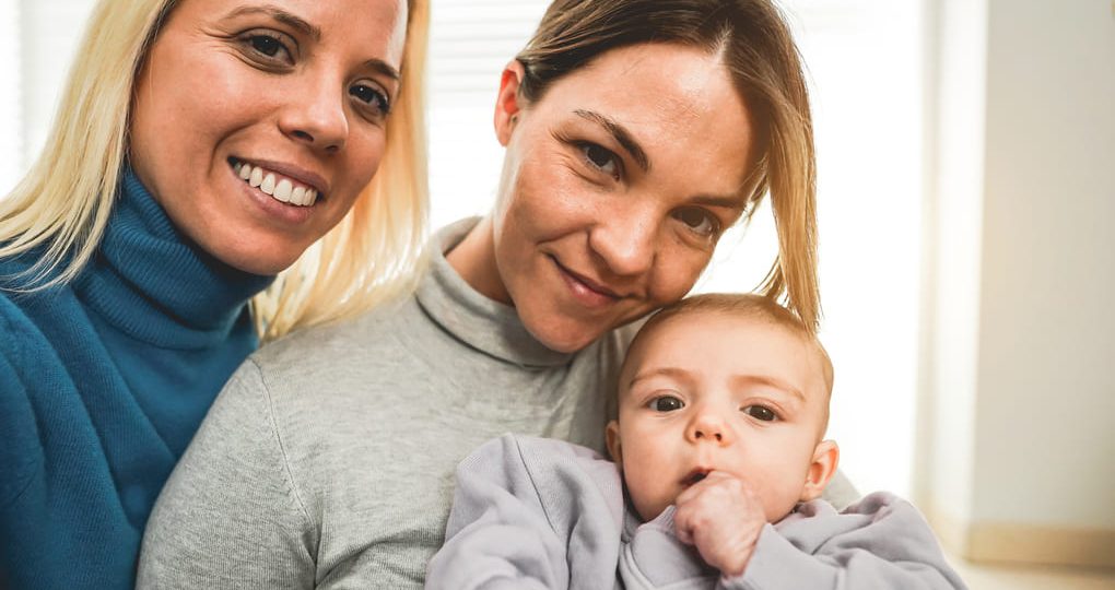 El método ROPA y su impacto en la comunidad LGBTQ+ en  Argentina