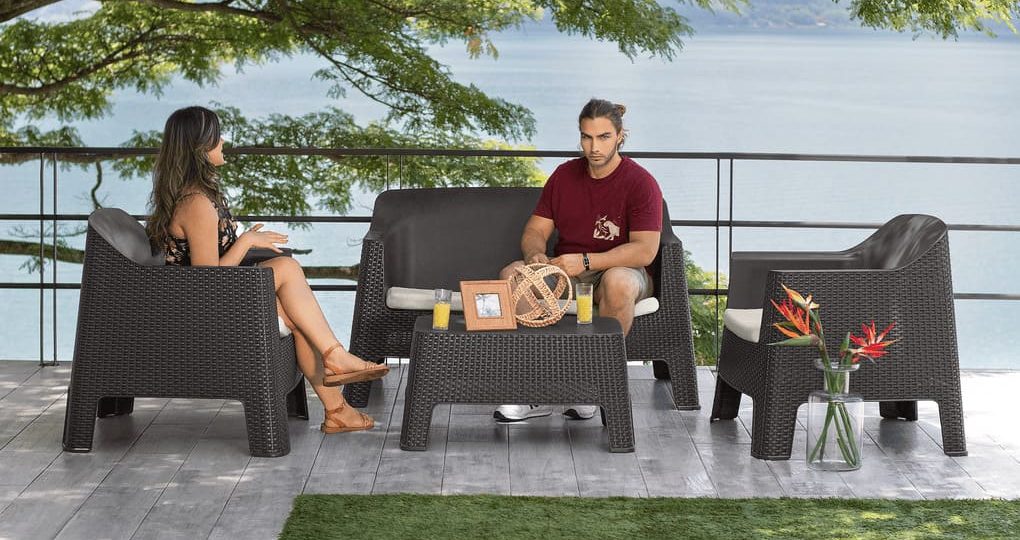 Juegos de sala de plástico en Panamá: diseño moderno y funcional