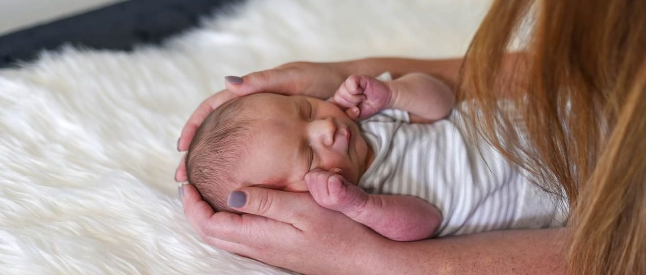 Transparencia y apoyo: cómo elegir tu agencia de subrogación desde Florida