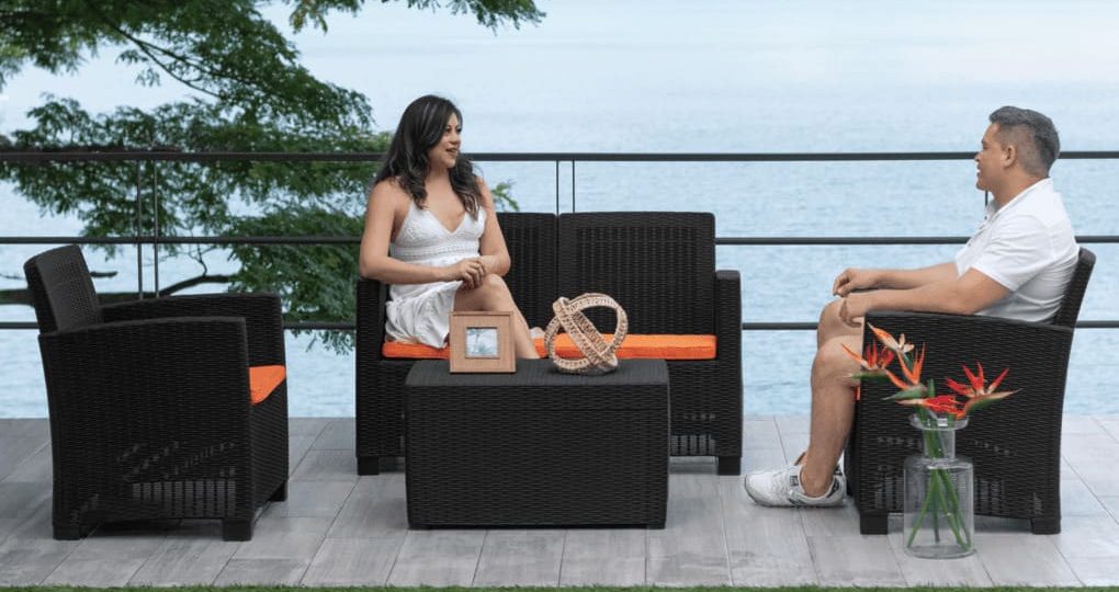 Diseños modernos de muebles resistentes para espacios exteriores en República Dominicana